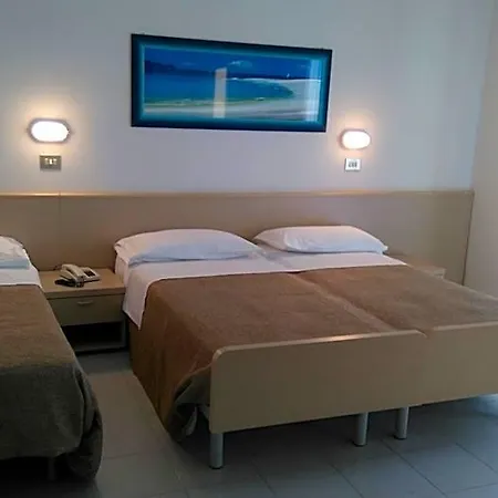 Monti 3* Rimini