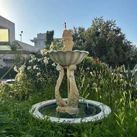 Monti Hotel