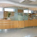 מלון Monti